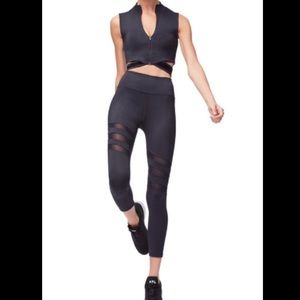 COPY - GOOD AMERICAN Break Through Legging Size M